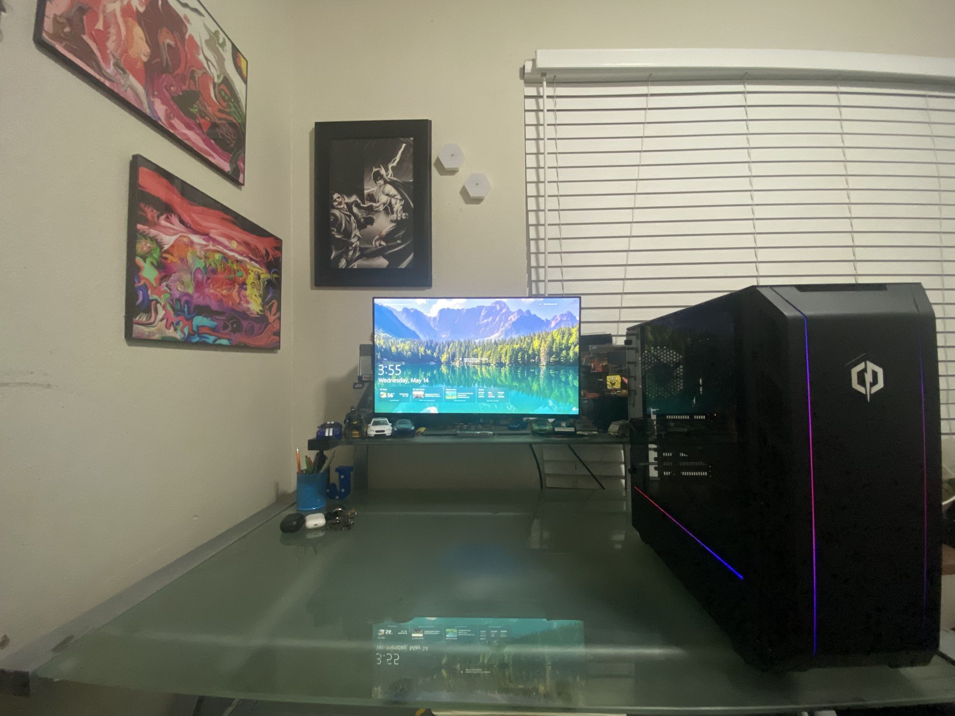 Gaming Pc/Monitor/Glass Desk/Mic