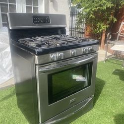 Frigidaire Gallery stove