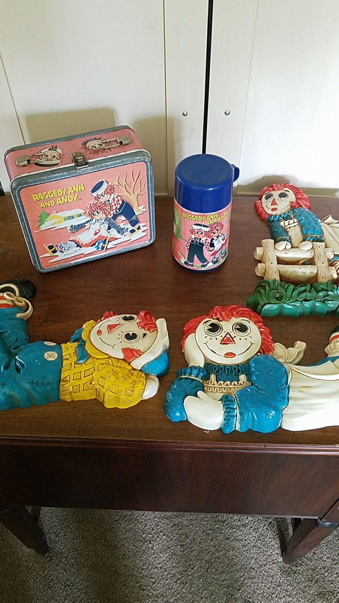 Raggedy Ann & Andy metal Lunch Box & Thermos Vintage 1973 Eall Hanging lot