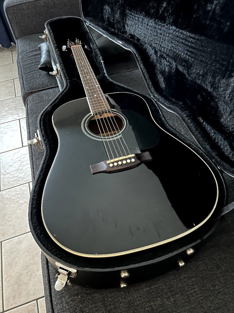 Acoustic Guitar