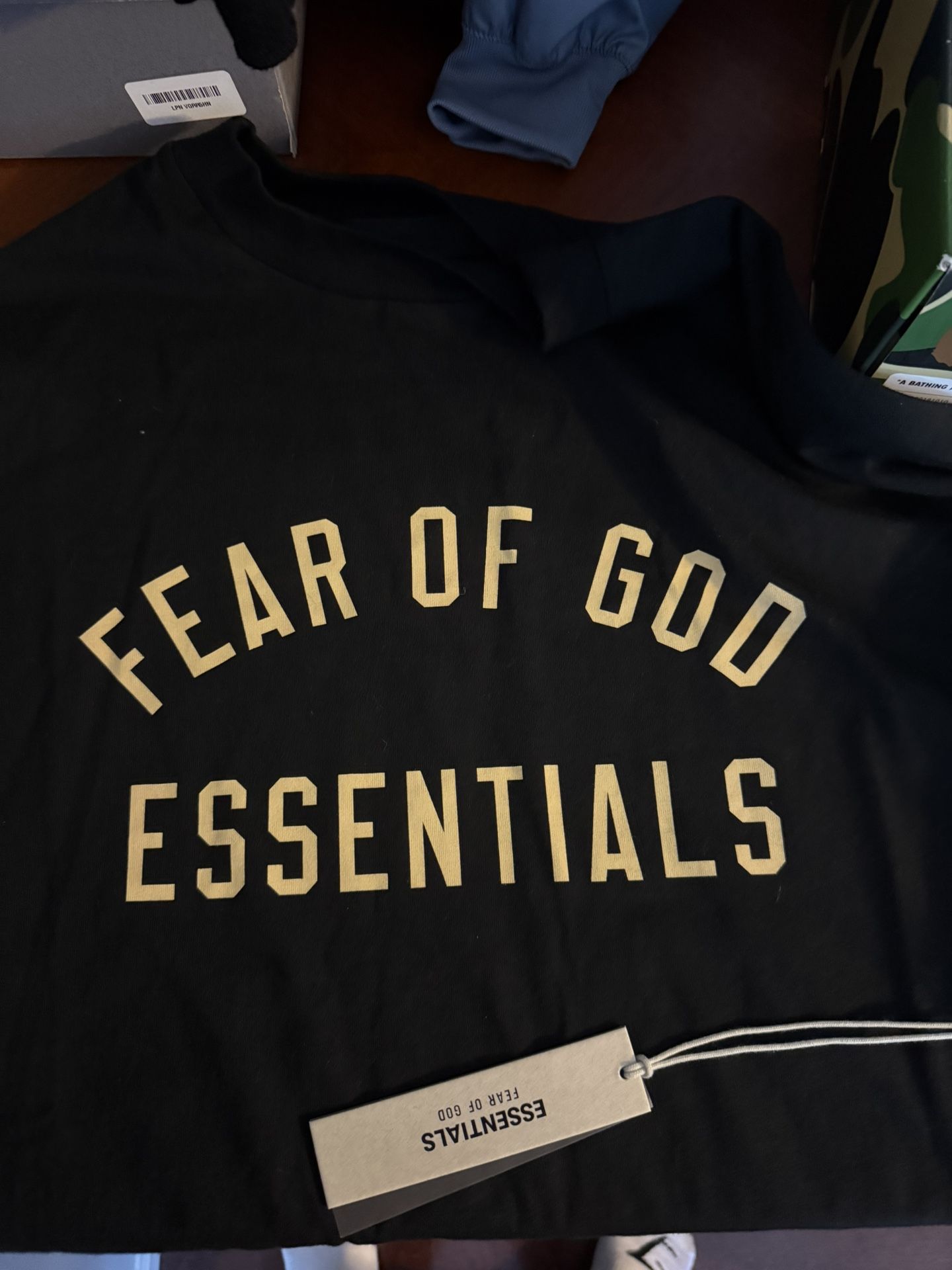 essentials tee
