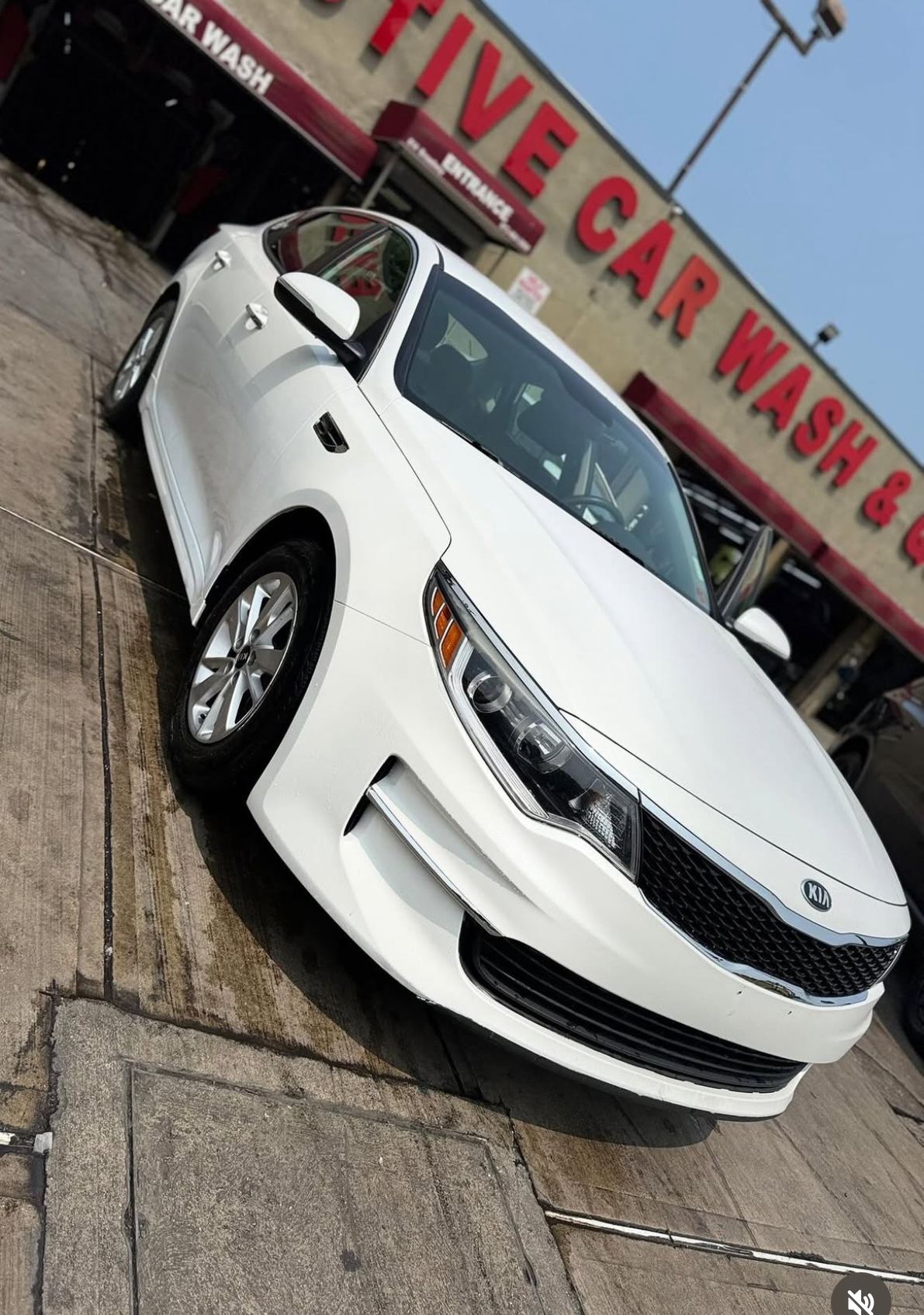 2018 KIA Optima