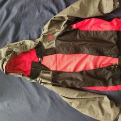 North Face Jacket Size 6 Kids