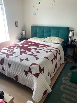 Sleep Number bed and frame Queen