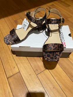 New Liz Claiborne Leopard Print Block Heel Sandals