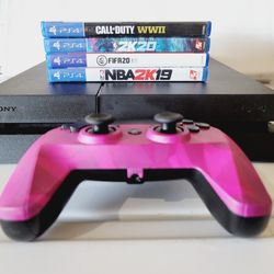PS4 Gaming Console 