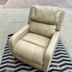 Recliner