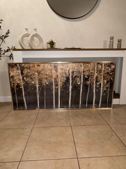 Large Gold Framed Wall Art/ Cuadro de pared