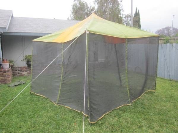 VINTAGE CANVAS Screen Tent / House 10' x 10'