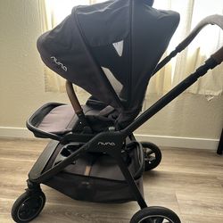 NUNA stroller and car seat