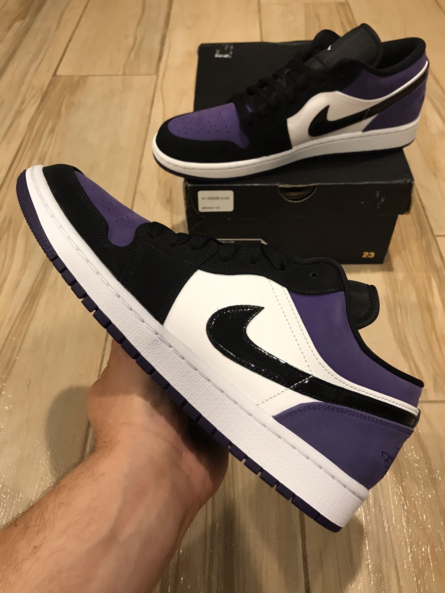 Air Jordan 1 Low Court Purple size 11 New DS