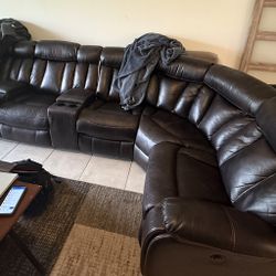 Powered Reclining Sectional And Stand Alone Recliner 