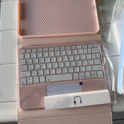 Case with Keyboard  For iPad 11th / 10th Generation 10.9/ 11 Inch with Pencil Holder, Multi-Touch Trackpad, 