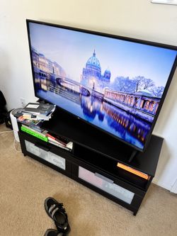 Tv, Tv Stand, Desk And Chair