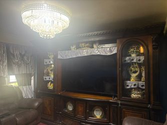 TV Stand + TV vizio 70 inch