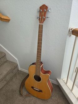 Ibanez Acoustic/Electric Bass guitar