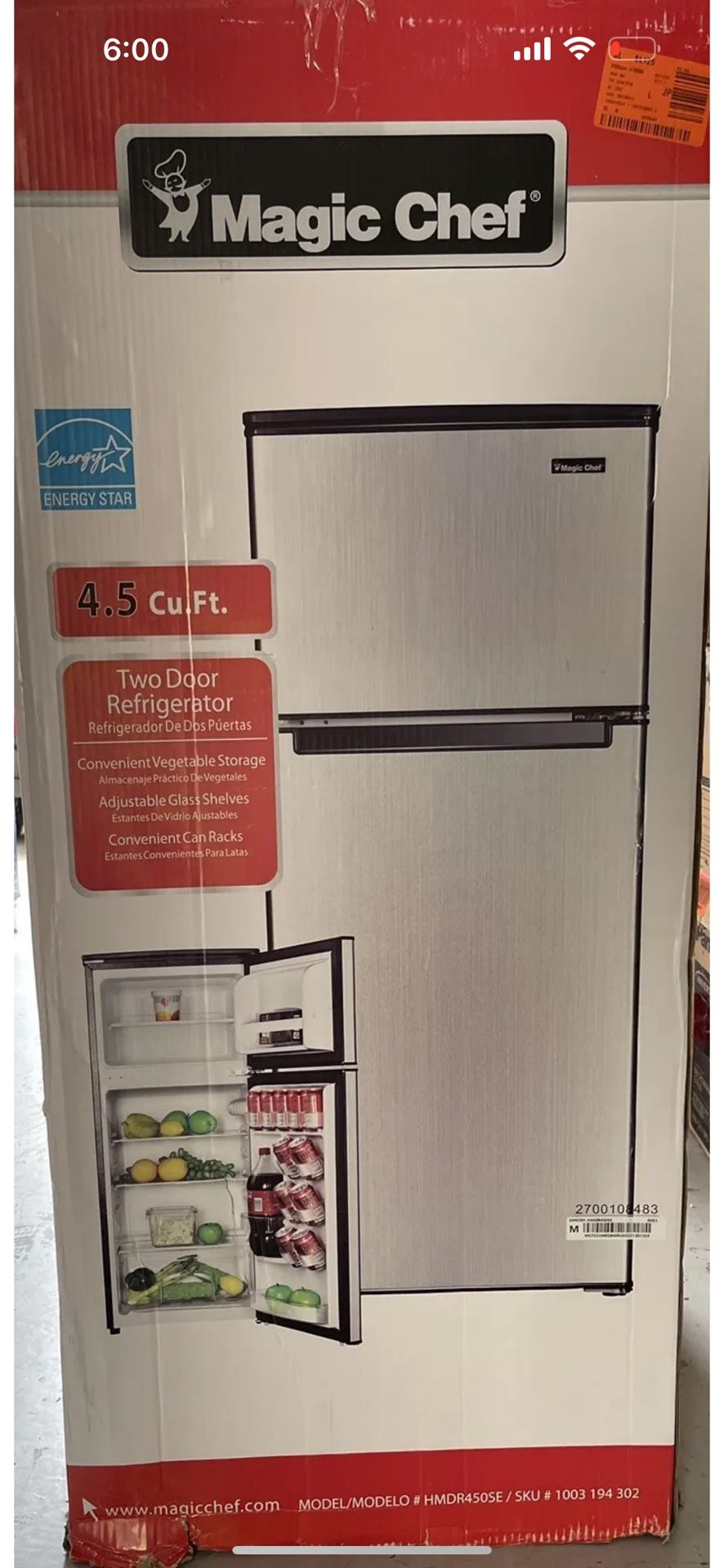 Magic Chef Mini Refrigerator With Top Freezer