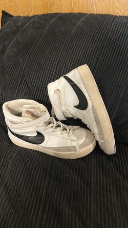 Nike  shoes