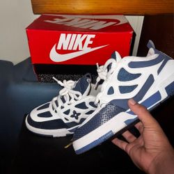 🔥 LV Skates – 9.5 – No Box – AVAILABLE‼️