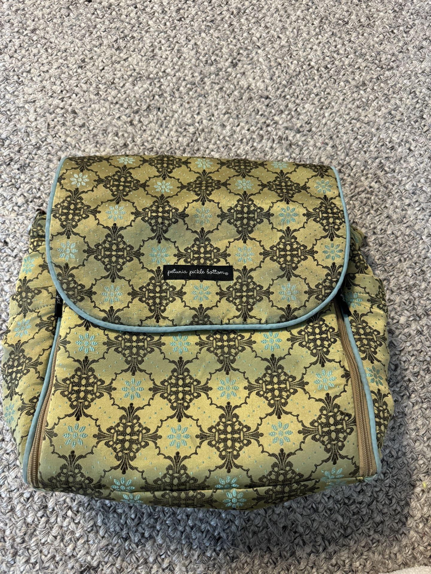 Petunia Pickle Bottom Diaper Bag And Matching Blanket