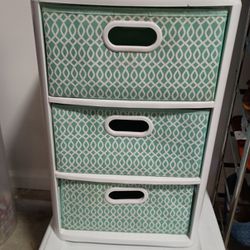 Great Condition Plastic Drawers