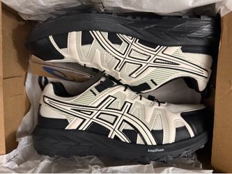ASICS