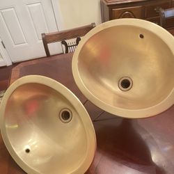Beautiful Brass Sink 17”x13 1/2 “  6" Deep Is Oblong Shape