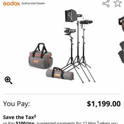 GODOX S-30D 3 kit light set. Used 1 time. Paid $1400