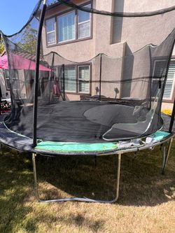 Free trampoline