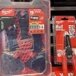 MILWAUKEE UNIVERSAL FIT 15pc  MULTI TOOL BLADE SET   #49-10-9215 And  MILWAUKEE 8GA -20GA WIRE  STRIPPING CAPACITY  # 48-22-3079Y Both For $59