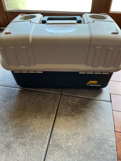 Tackle box