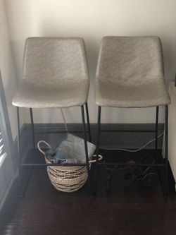 2 Barstools / Chairs - Like New