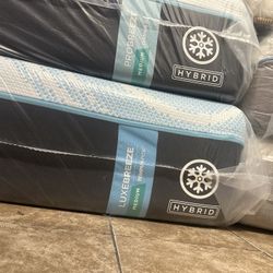 King Queen Size Tempurpedic ProAdapt,  ProBreeze,  LuxeBreeze Mattress  Pro Breeze /Luxe Adapt /Pro Adapt /Adapt /cloud /Tempur pedic contour Supreme 