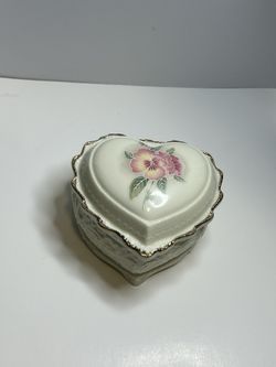 Heritage House: Celebration Of Love. Fine Porcelain 