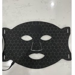 LED Face Mask Light Therapy,Skin Care Mask,Portable, for Home Use