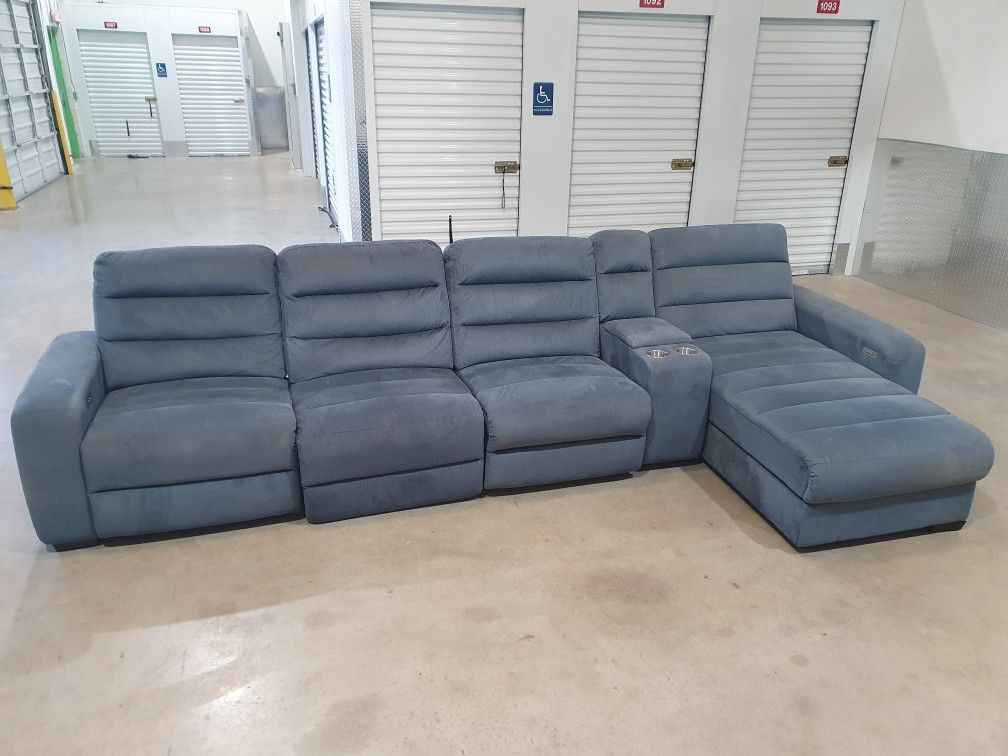 6 Piece Power Reclining Sectional