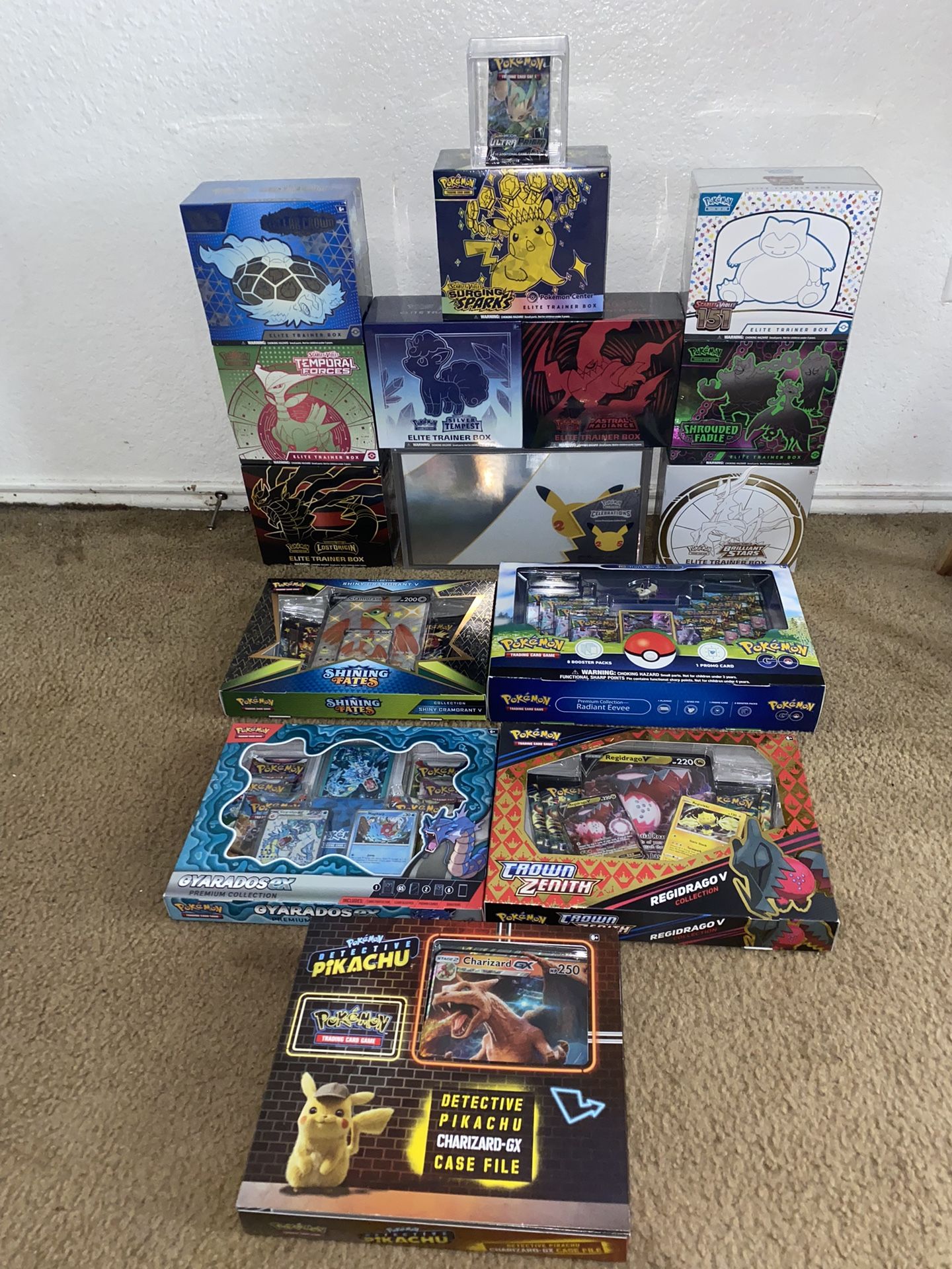 Pokemon Etb’s & Collection Boxes