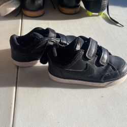 Nike Shoes Size 8C 