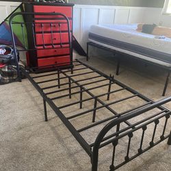 Twin Bed Frame With Mattress 