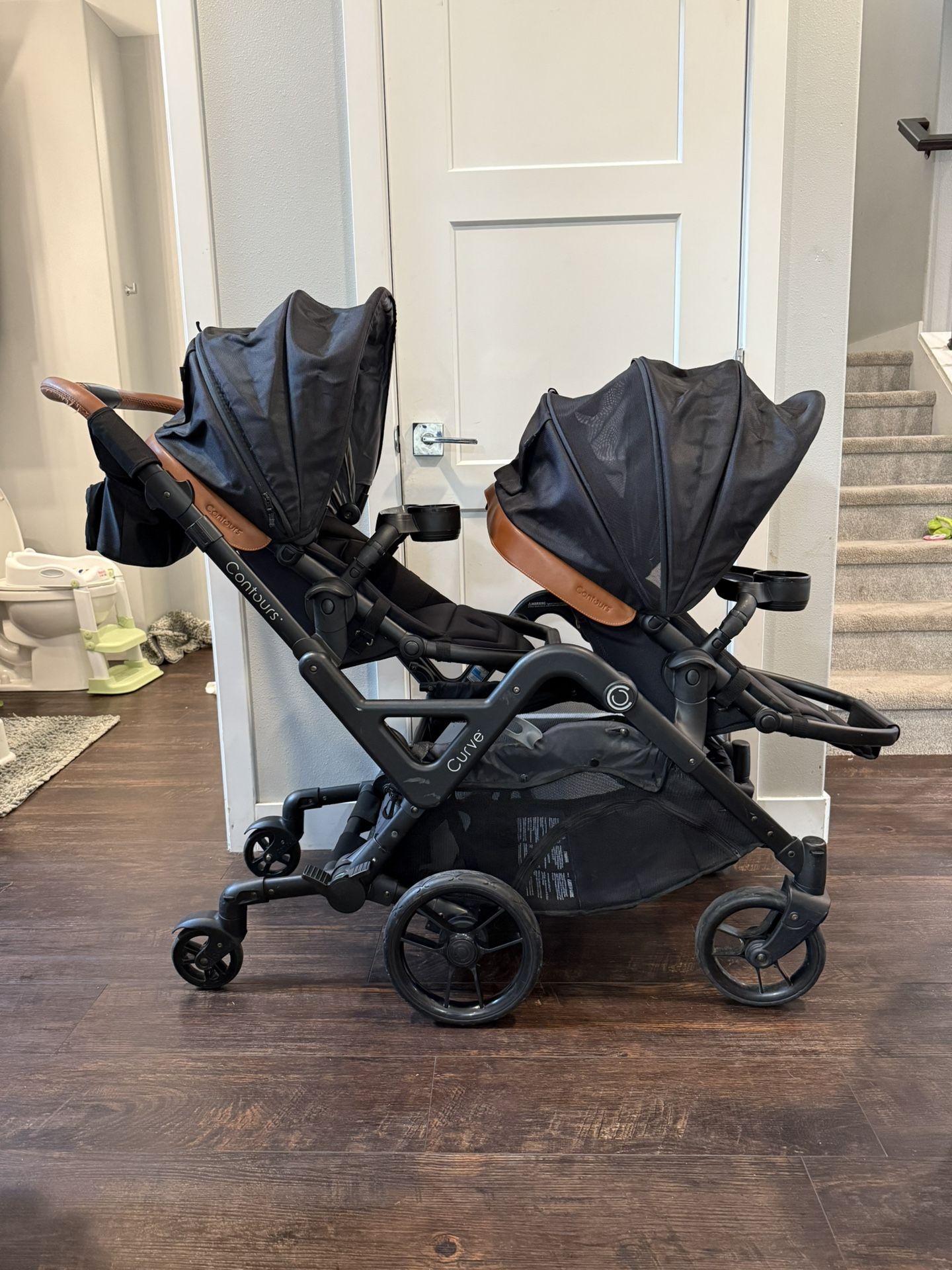 Contour Curve Double Stroller