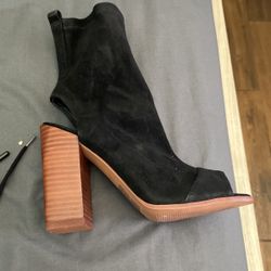 Womens Shoes 
