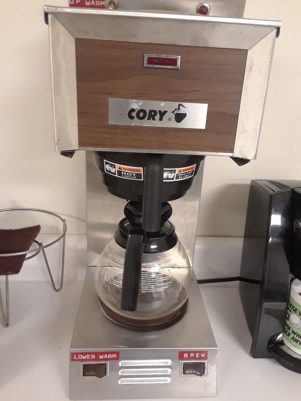 Coffee Maker, With Carafe'