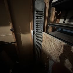 Heavy-Duty Steel Loading Ramps – Like New (Pair)