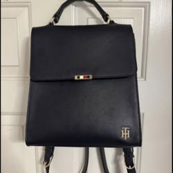 tommy hilfiger backpack 