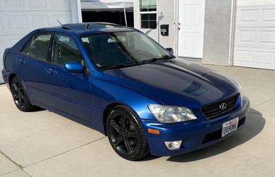 2002 Lexus IS 300