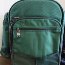 Picnic Time Insulated Backpack W 4 Plates & 