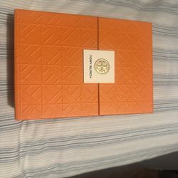 Tory Burch Cologne BRAND NEW