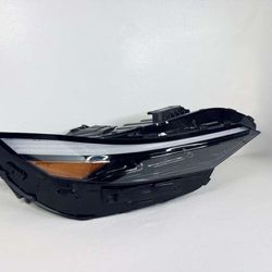 2024 - 2025 HYUNDAI ELANTRA RH PASSENGER SIDE HEADLIGHT OEM