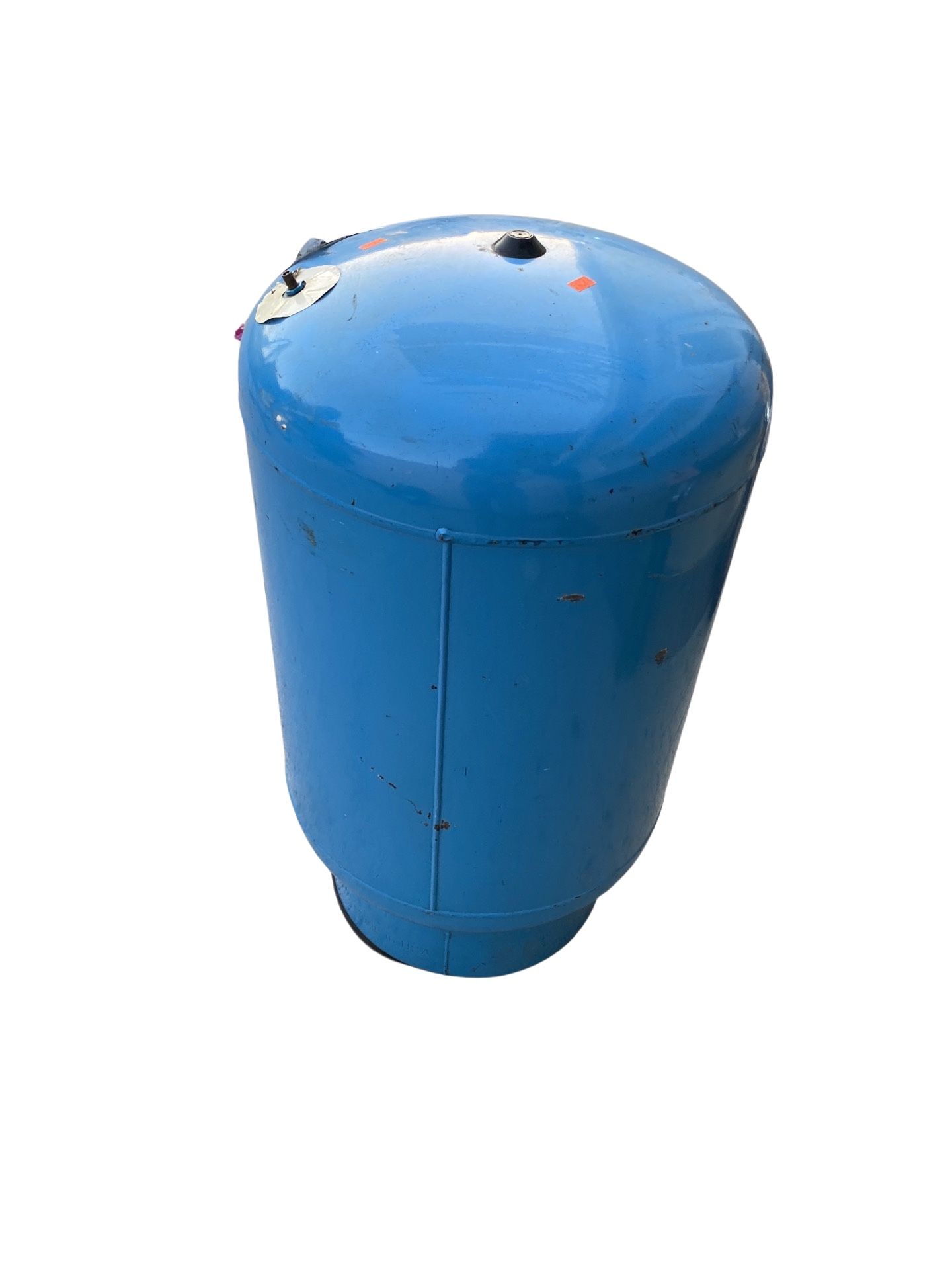 Pressure Outdoor Water Tank 20 Gallon, Challenger PC66R (977 New) for