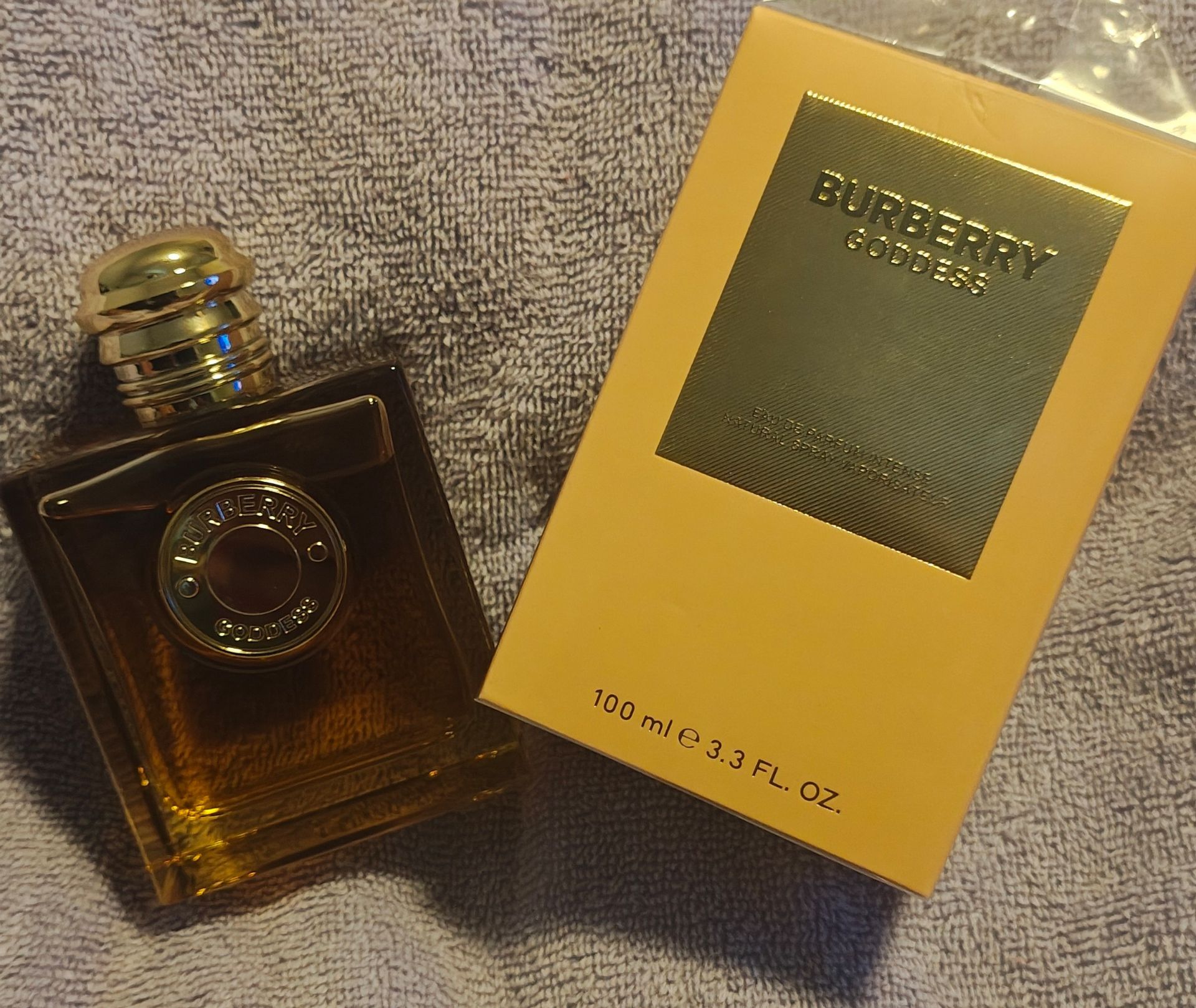 Burberry
Burberry Goddess Eau de Parfum Intense
